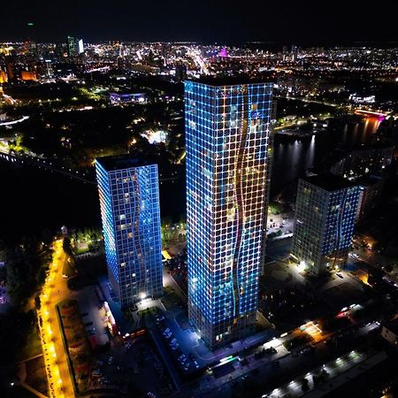 Апартаменты На Набережной С Панорамным Видом На 39 Этаже Astana Dış mekan fotoğraf